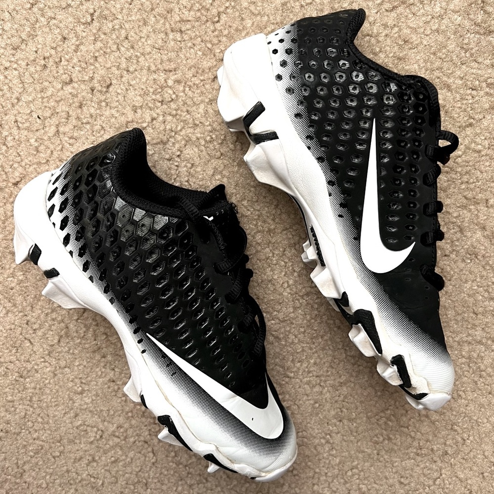 3Y Baseball Cleats